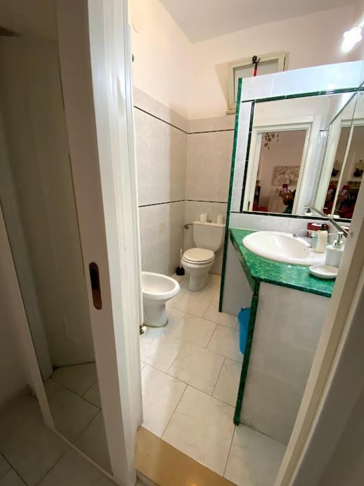 Casa Vacanze Margherita Porto Torres Bagian luar foto