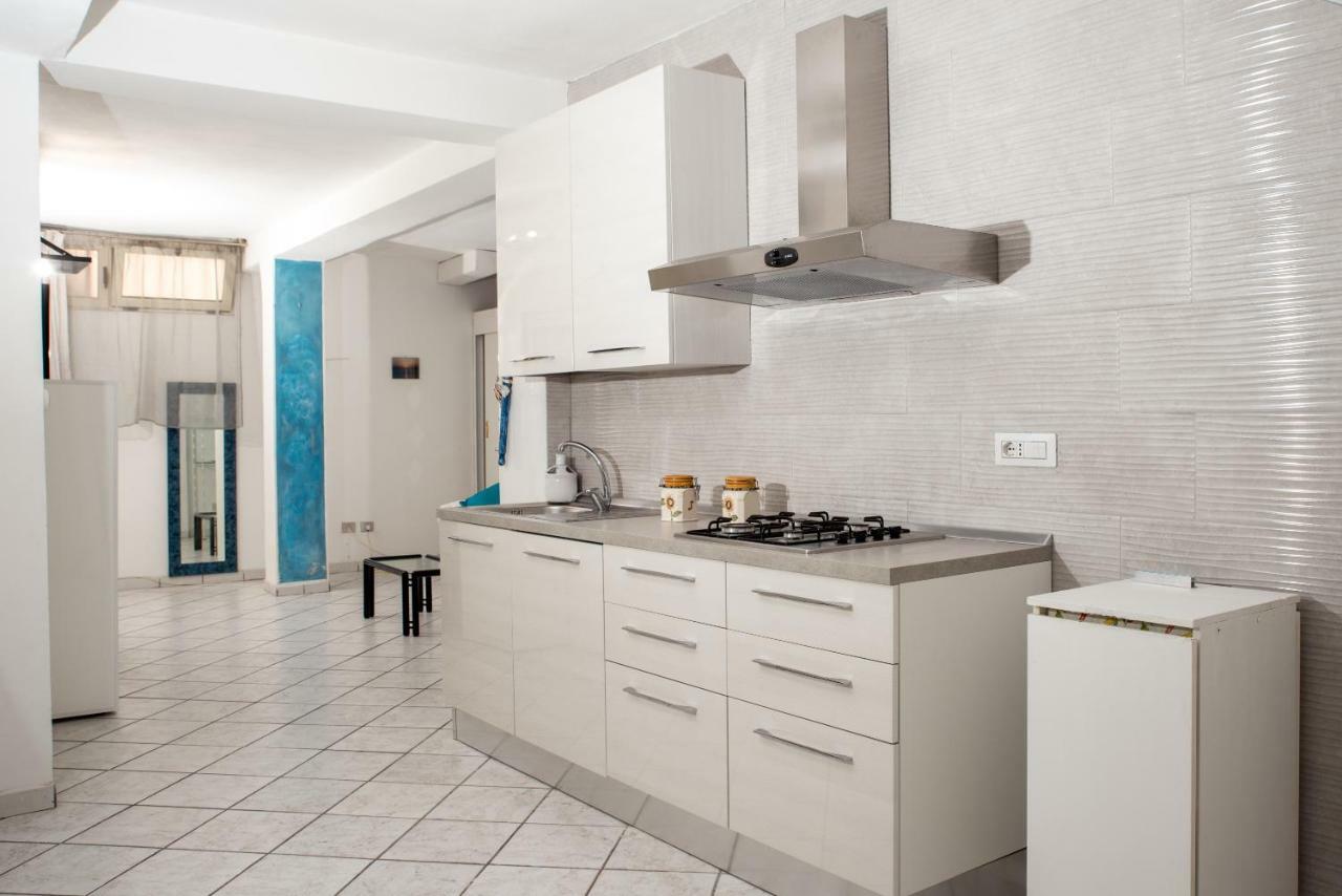Casa Vacanze Margherita Porto Torres Bagian luar foto