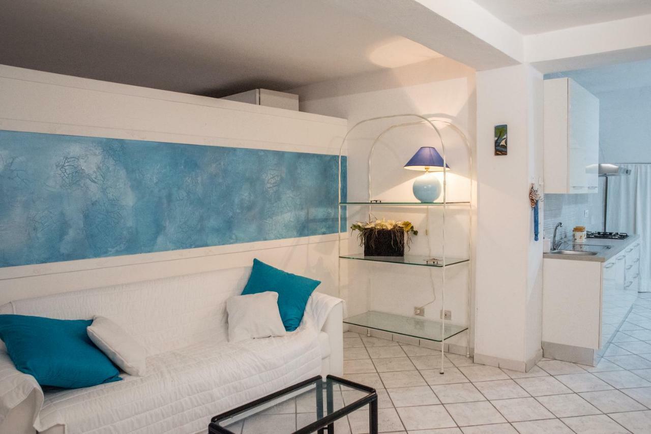 Casa Vacanze Margherita Porto Torres Bagian luar foto