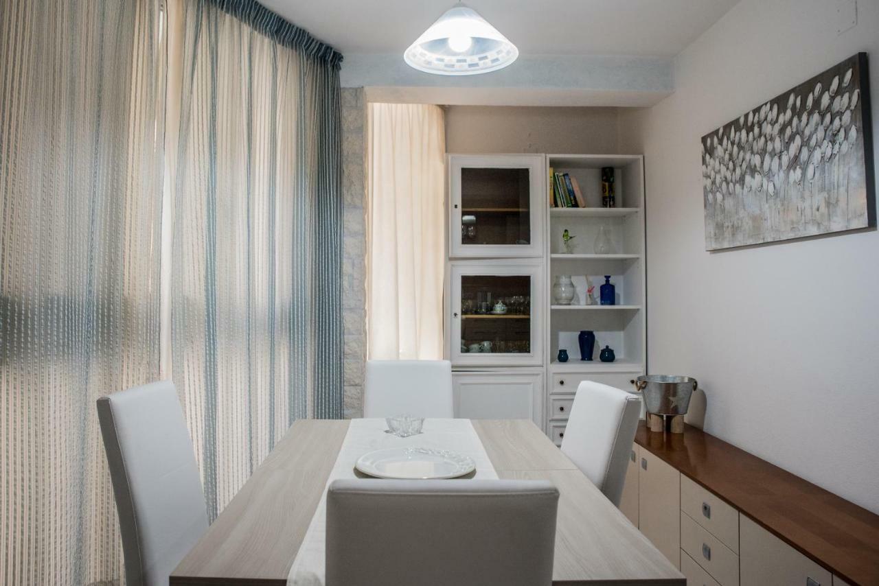 Casa Vacanze Margherita Porto Torres Bagian luar foto